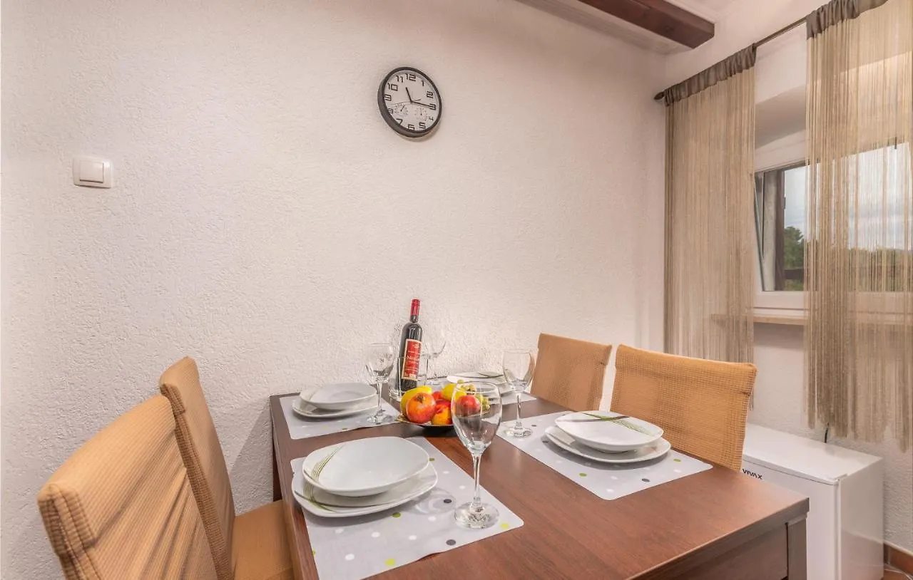 Apartment & Studio Goga Soline